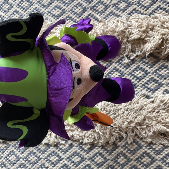 Halloween Minnie Mouse - Picture 2 of 6